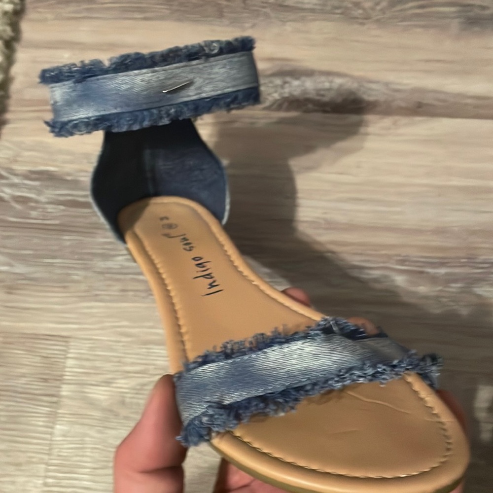 Indigo, soul size 8, women’s sandals new